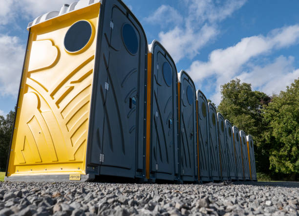 Portable Restroom Setup and Delivery in Glendale, CA